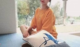 抖阴小师妹：青春逆袭与搞笑冒险的奇妙之旅