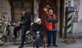 揭秘抖阴邵先生：从普通人到网络红人的成长之路