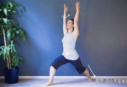 抖音热门瑜伽拉伸动作推荐，助你轻松塑形放松身体