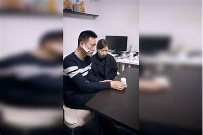 记录世界的精彩瞬间，与你一起抖音，让生活更加丰富多彩