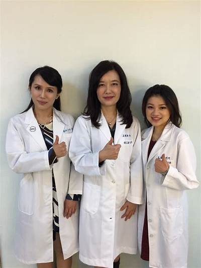 台湾女医生与抖音的精彩时刻：揭秘她的专业与生活