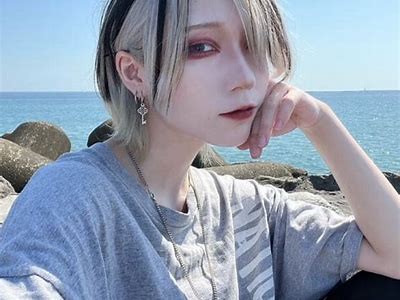 解读抖阴：不同于抖音的全新社交平台